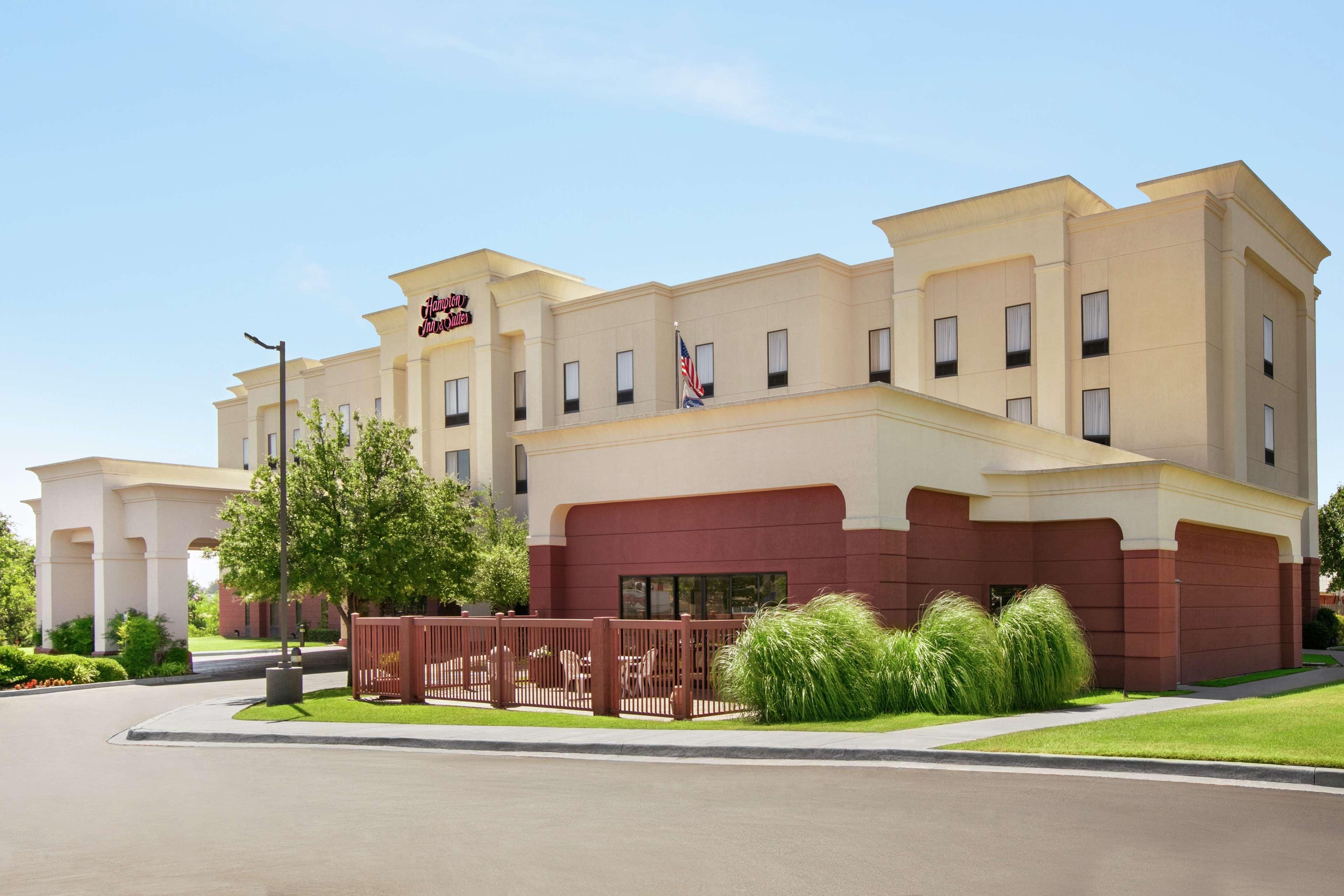 Hampton Inn & Suites Lawton Exterior foto