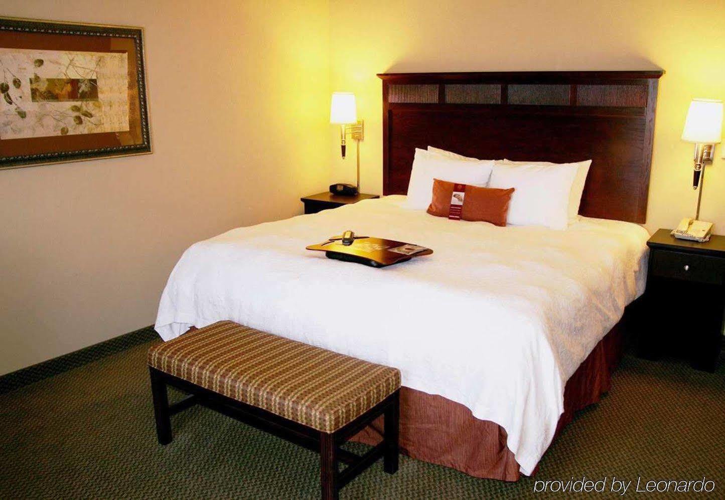 Hampton Inn & Suites Lawton Habitación foto